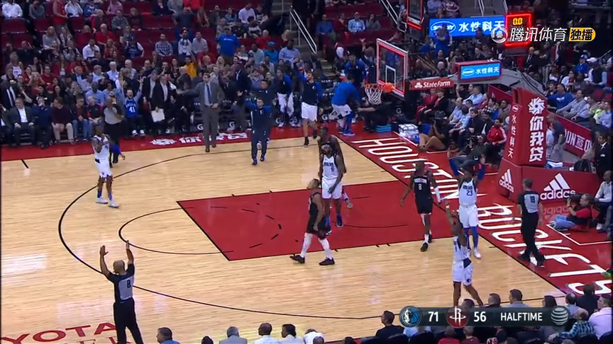  东契奇超远三分绝杀，独行侠客场险胜快船